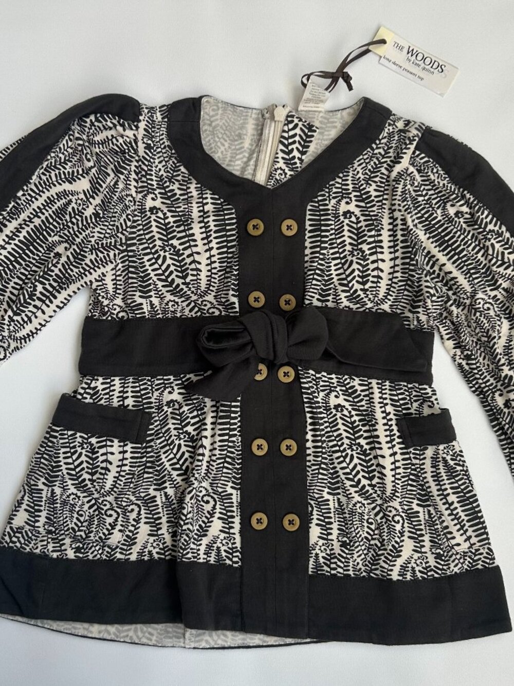 NWT Kate Quinn Beluga Fern Frond Modal Peasant Top 4T Black White